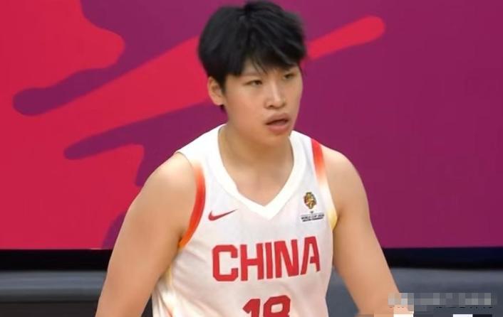 leyu.com-失望！女篮所有人都得分，唯她得0分，球迷：世界杯正赛别带她了